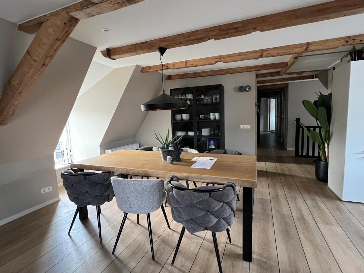 Stadslogies Het Leven Leeuwarden Buitenkant foto